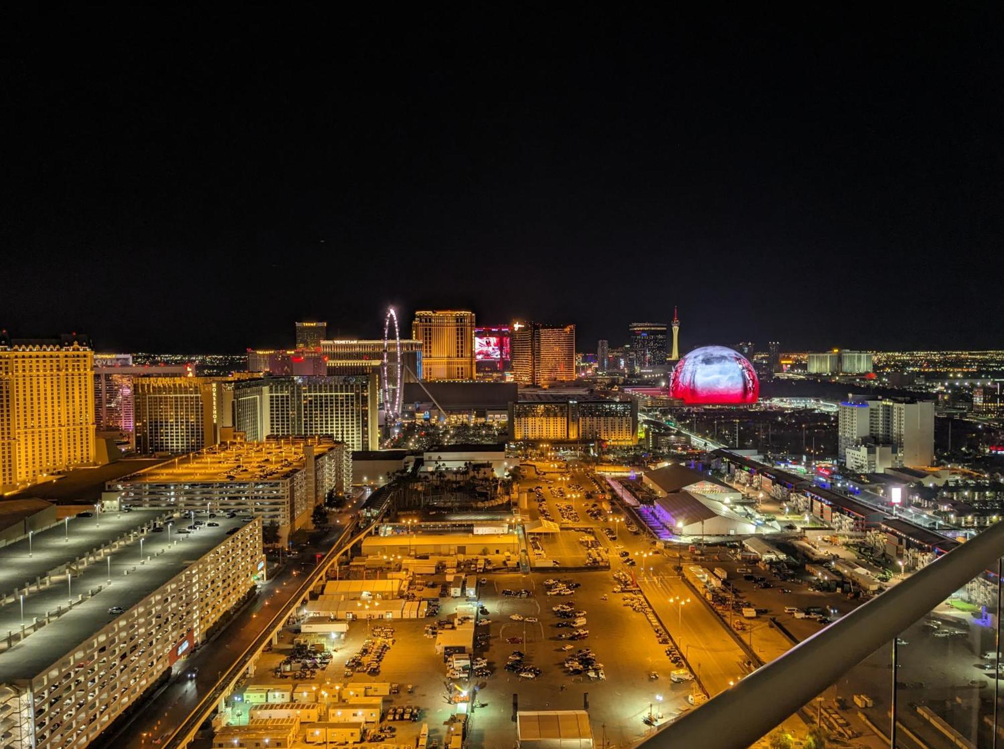 Penthouse Suite With Strip View At The Signature At Mgm Grand Las Vegas Exterior foto