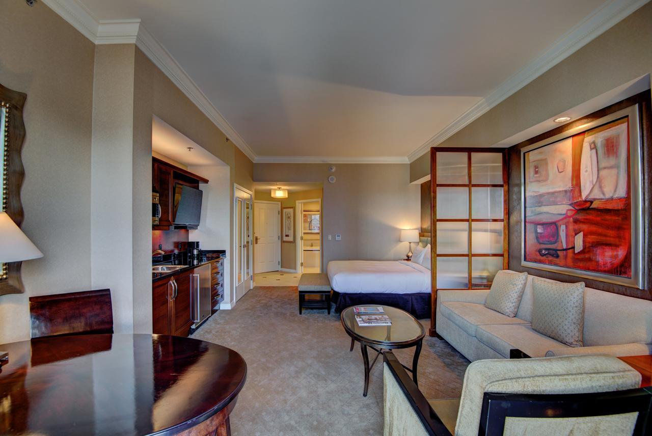 Penthouse Suite With Strip View At The Signature At Mgm Grand Las Vegas Exterior foto